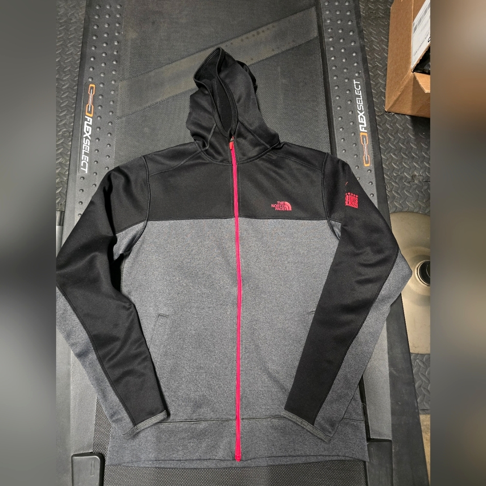 The North Face Black and Gray Performance Jacket Size Small